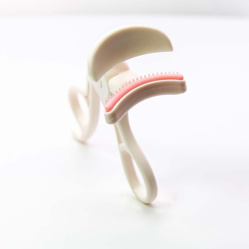 📢📢40% OFF !! ⏰Wide-Angle Eyelash Curler with Comb